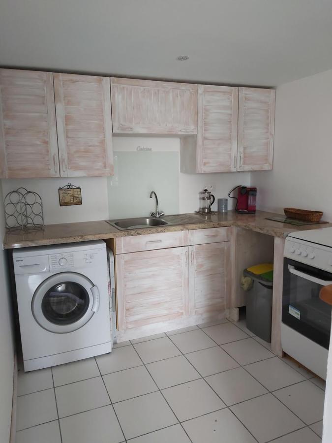 Chez Turnbulls Apartment Pomport Luaran gambar